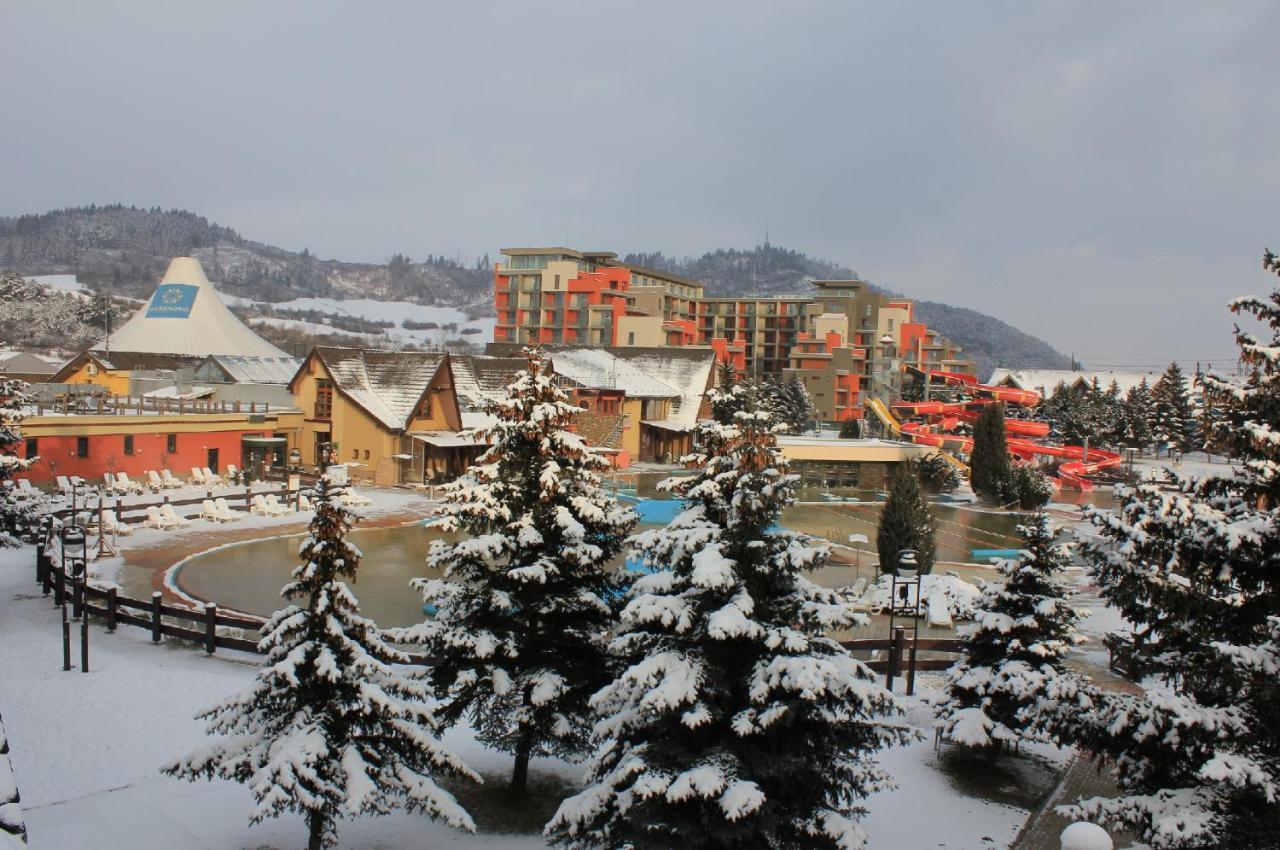Bešeňová Gino Paradise Apartments with Aquapark Exterior foto